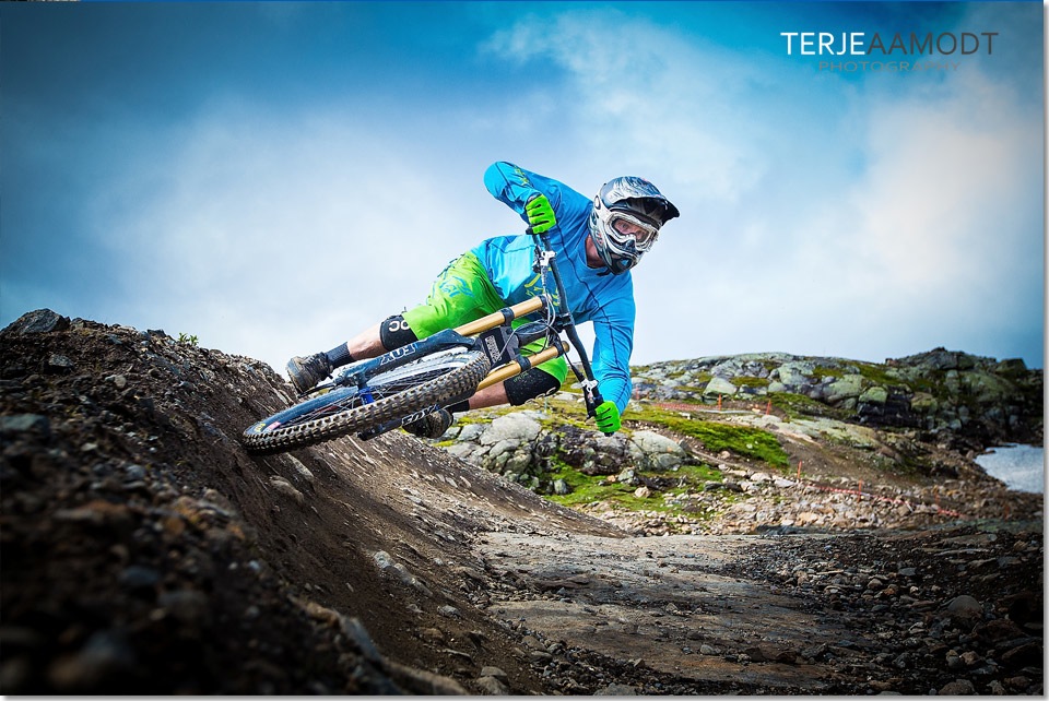 Downhill_are0001.JPG
